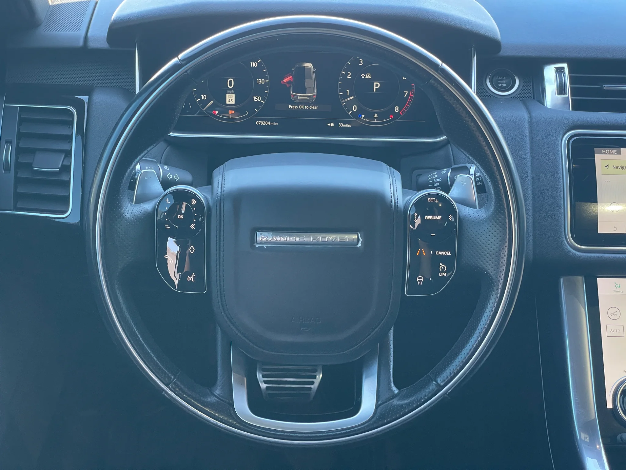 Used 2022 White Land Rover HSE Silver Edition image 12