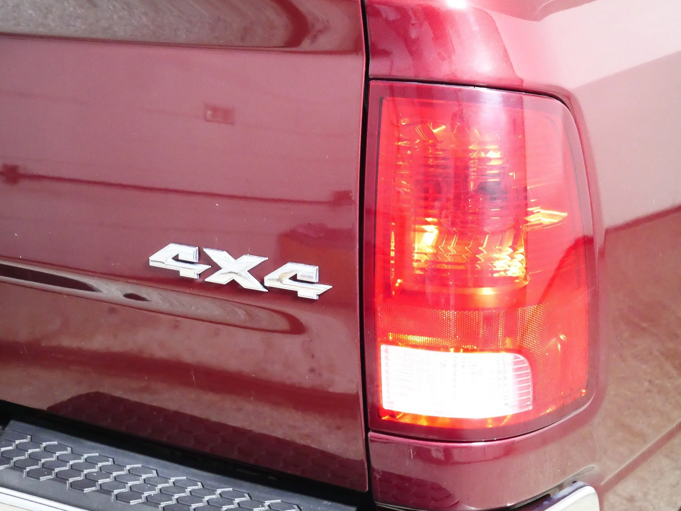 Used 2017 Delmonico Red Pearlcoat Ram Big Horn image 17