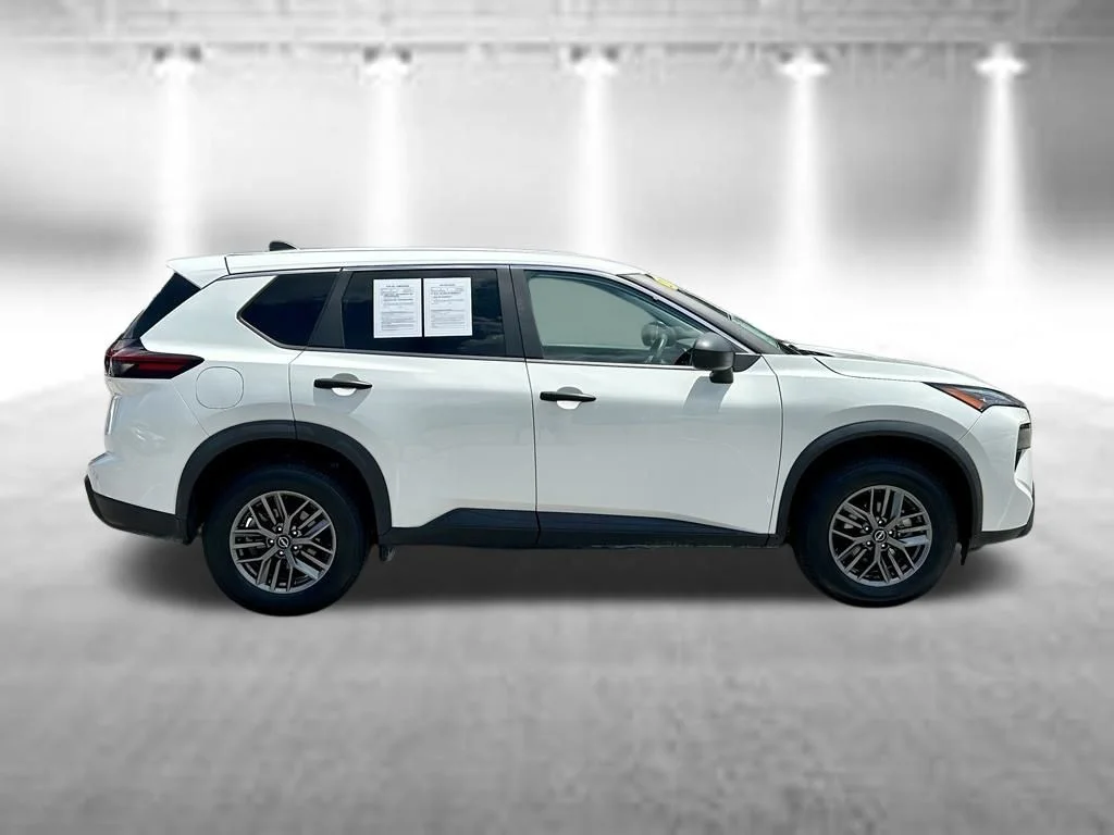 Certified Used 2024 White Nissan S image 5