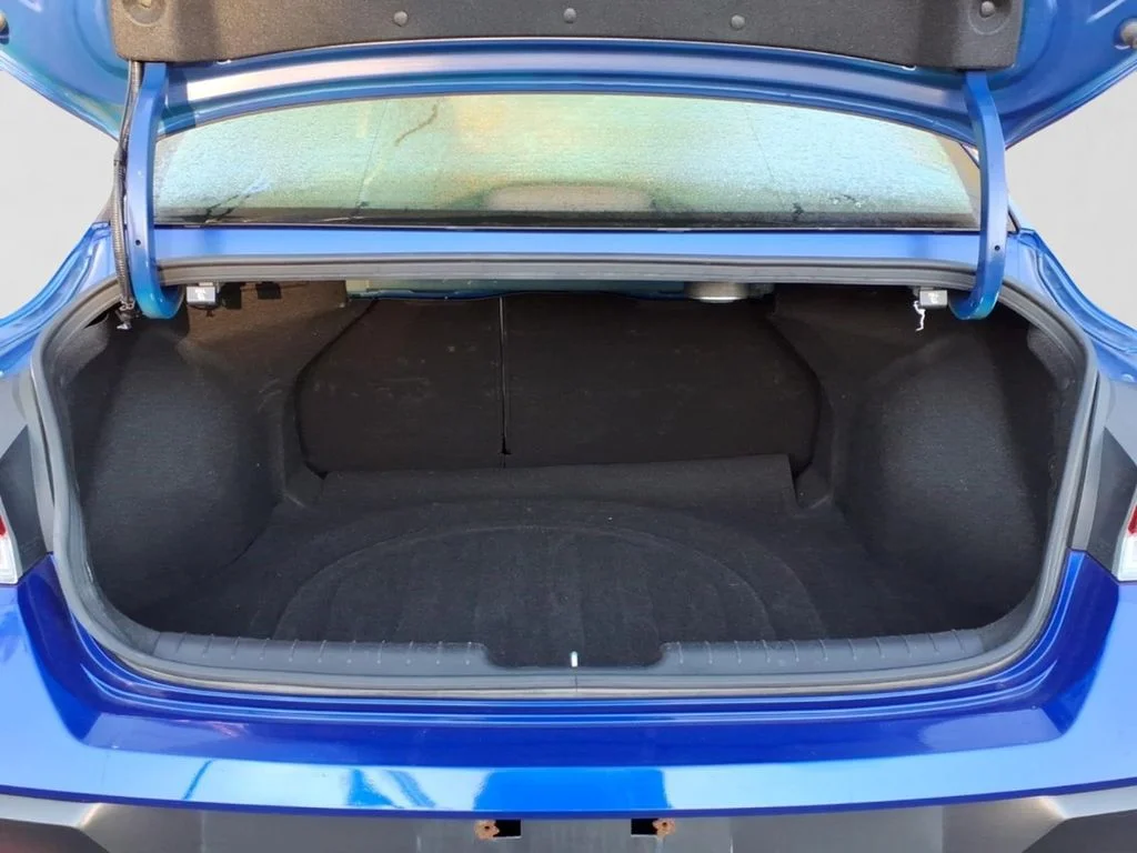 Used 2025 Blue Hyundai Limited image 33