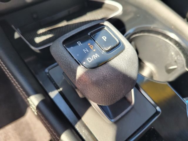 Used 2025 Blue Nissan Platinum image 20