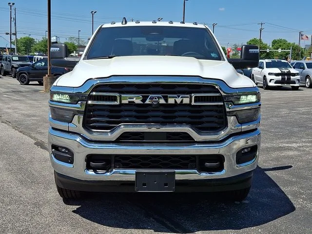 New 2025 White Ram Big Horn image 2