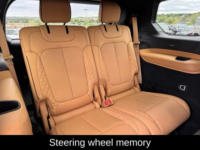 Used 2023 Gray Jeep Summit image 29