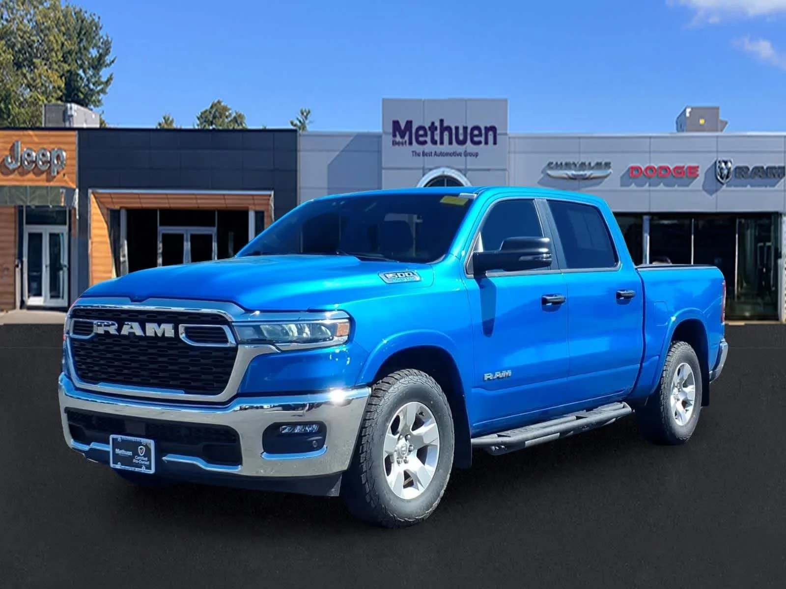 Used 2025 Hydro Blue Pearlcoat Ram Big Horn image 9