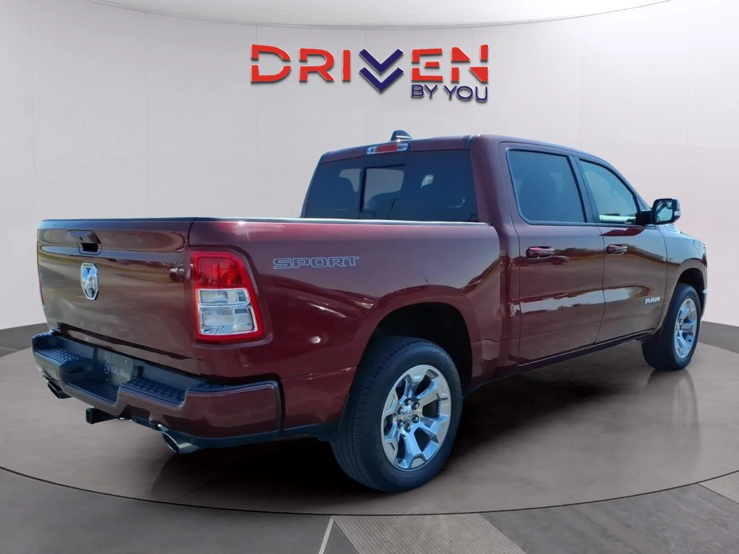 Used 2022 Delmonico Red Pearlcoat Ram Big Horn image 5