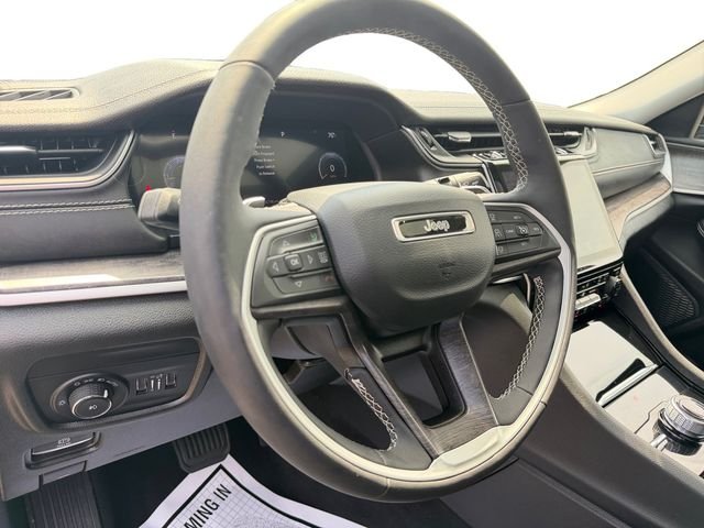 Used 2023 Black Jeep Limited image 15