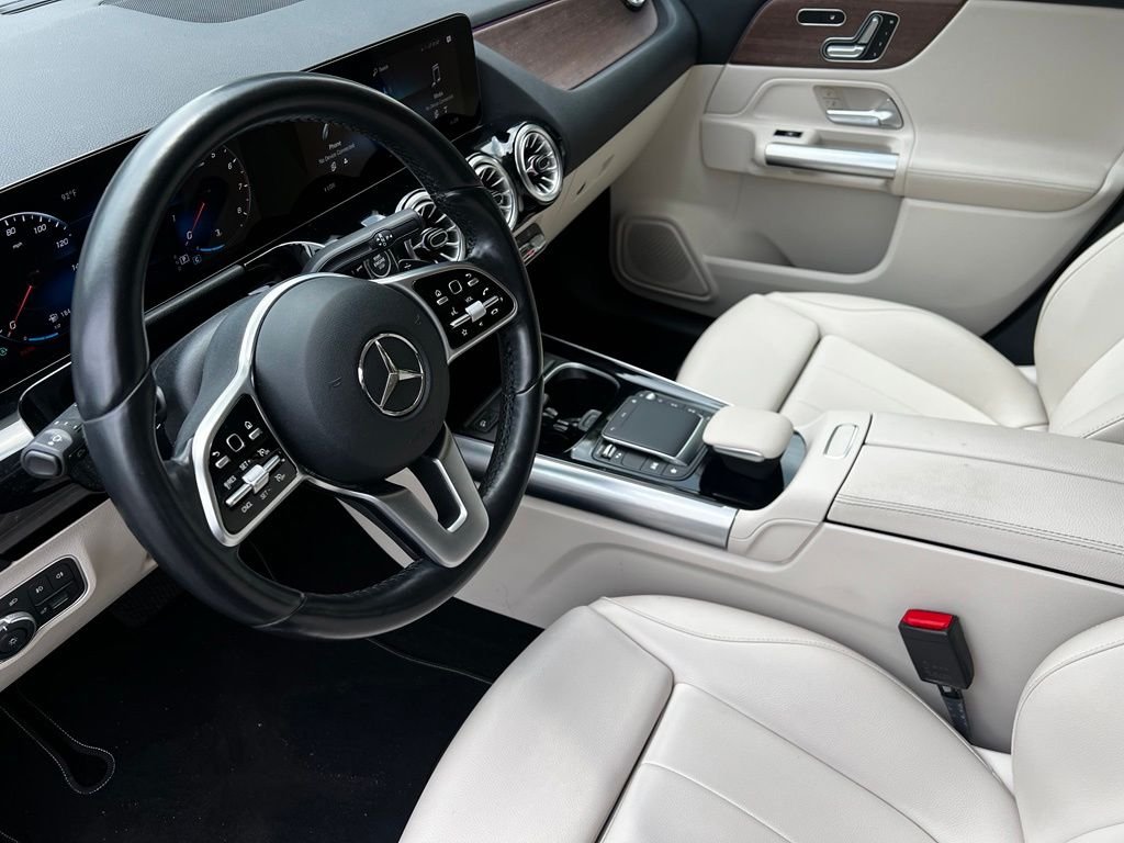 Used 2023 Black Mercedes-Benz GLA 250 image 9