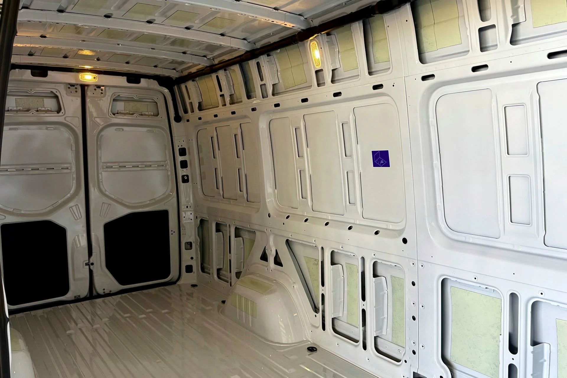 New 2026  Mercedes-Benz Cargo 170 WB image 17