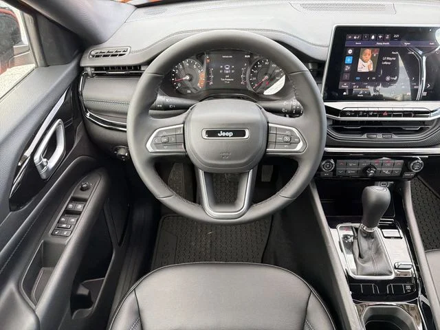 New 2026 Joose Exterior Paint Jeep Latitude image 13