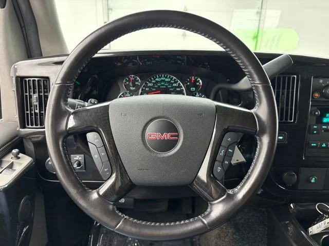 Used 2015 Summit White GMC Explorer Limited SE image 27