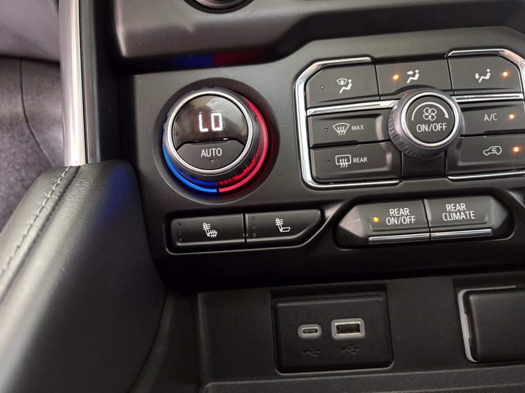 Used 2024 Summit White Chevrolet Z71 image 12