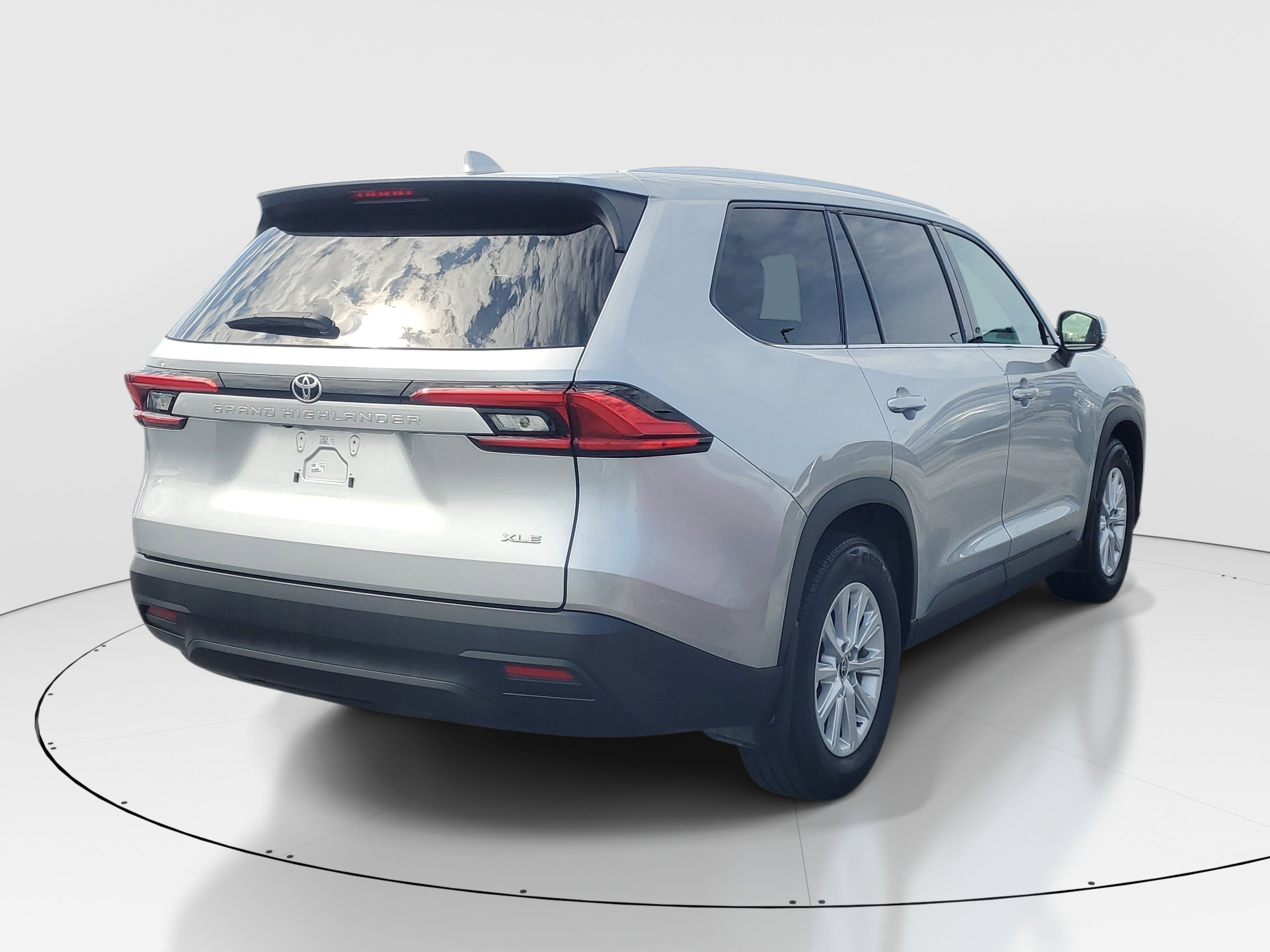Used 2024 Celestial Silver Metallic Toyota XLE image 7