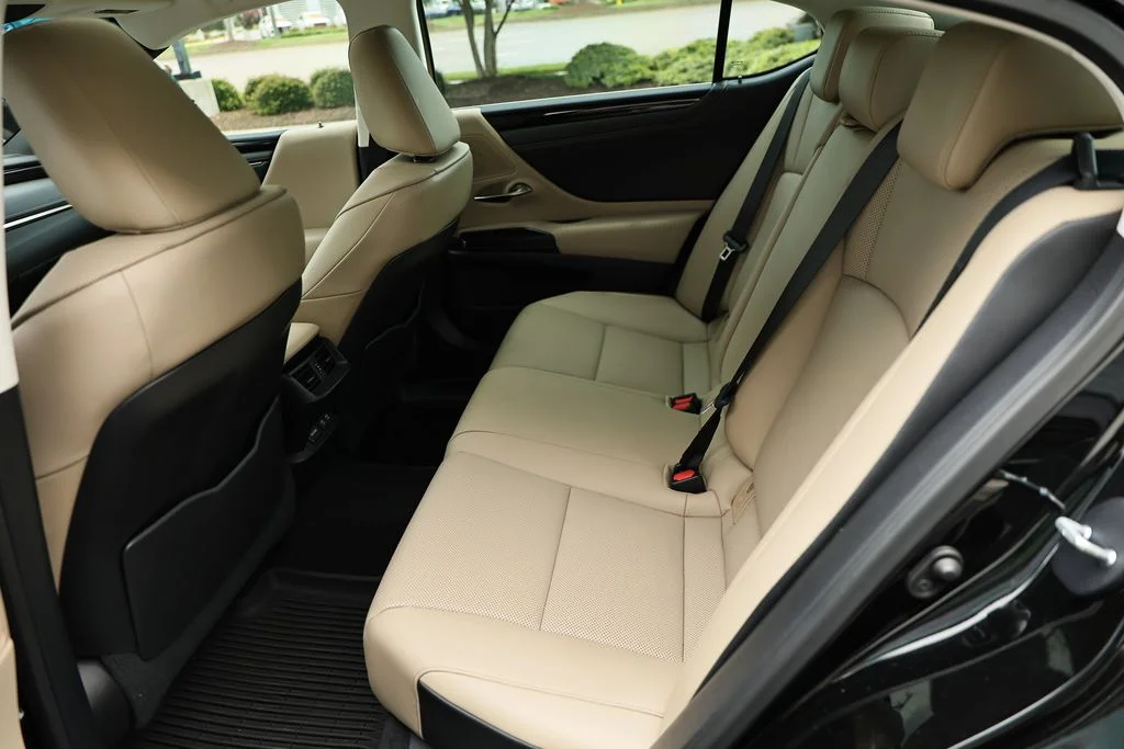 Used 2021 Obsidian Lexus 350 image 23