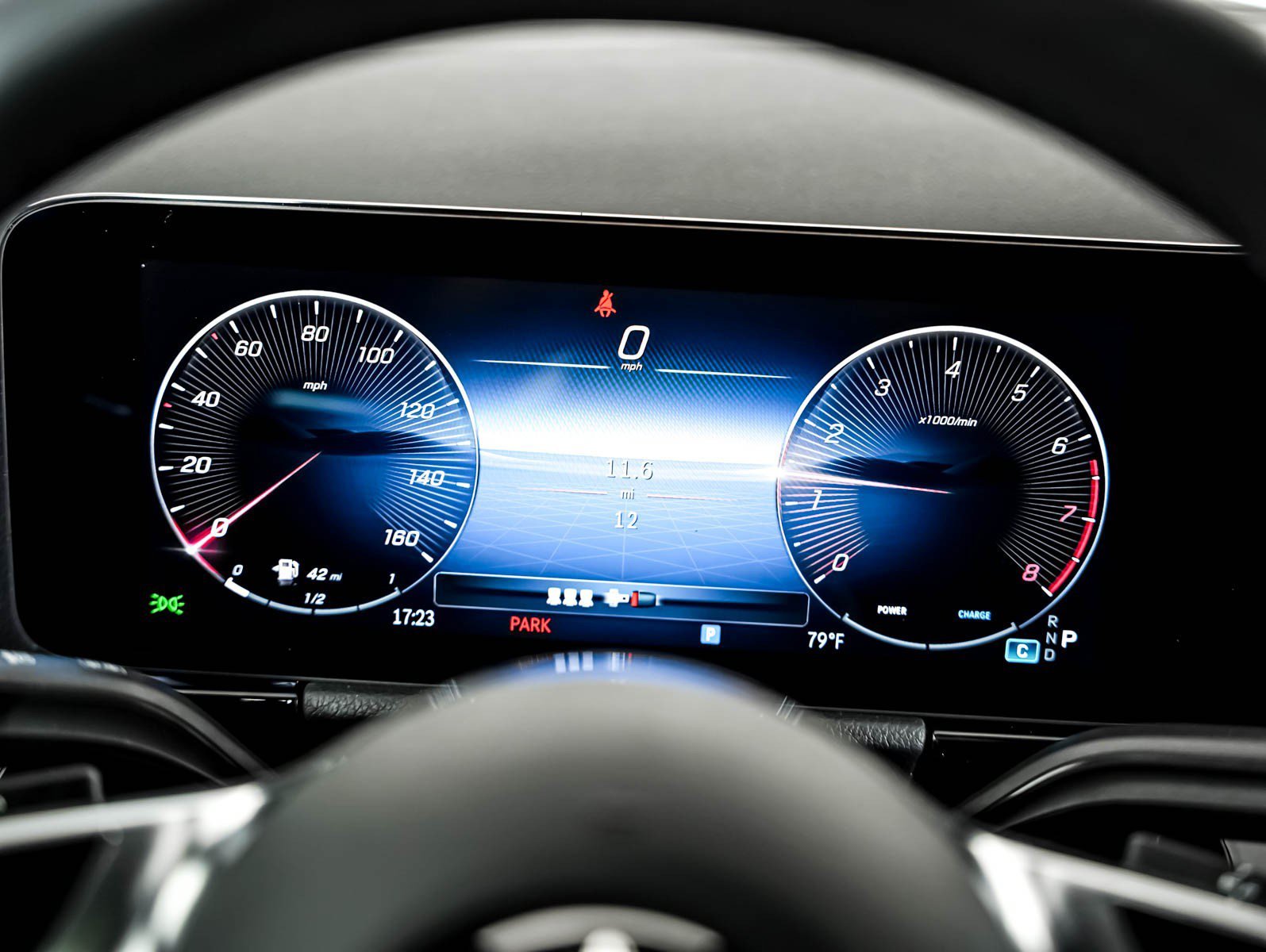 New 2026 Polar White Mercedes-Benz GLA 250 image 13