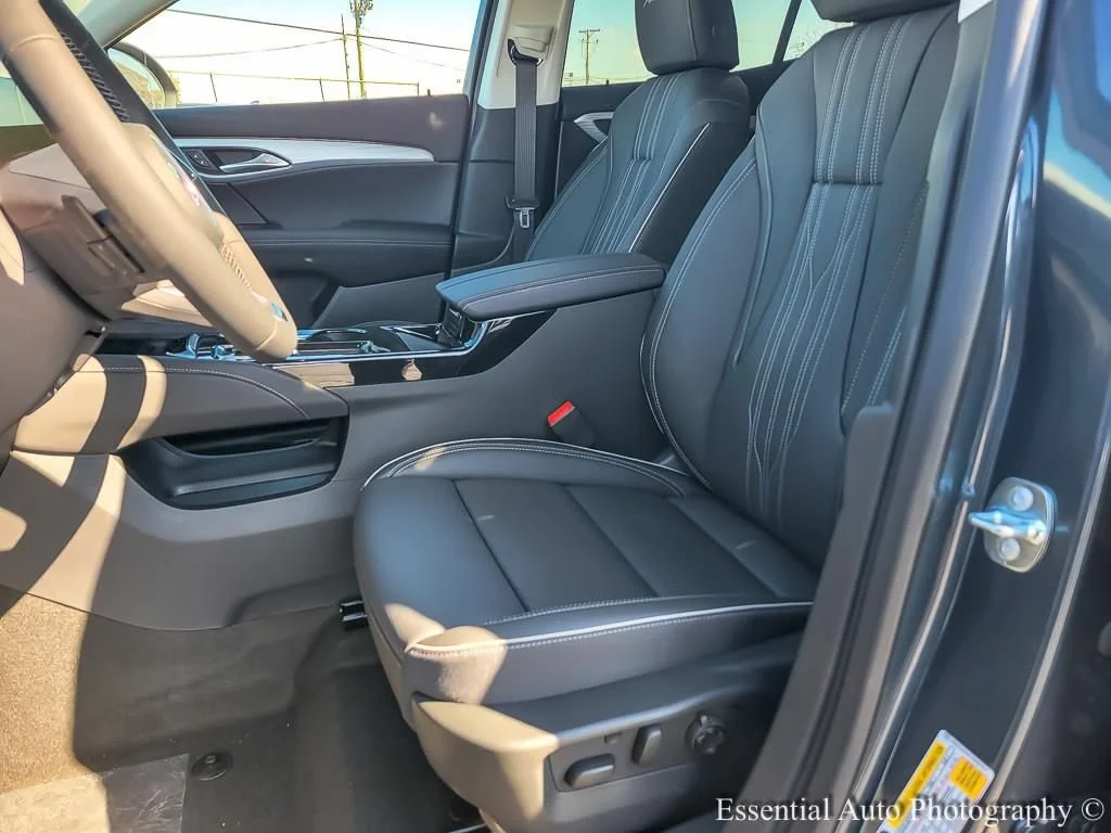 New 2026 Quartz Blue Metallic Buick Avenir image 9