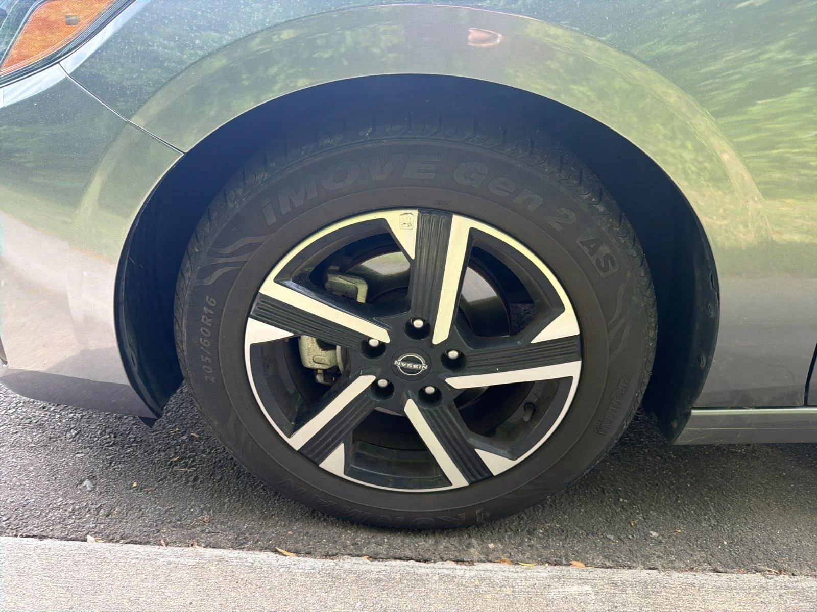 Used 2024 Gun Metallic Nissan SV image 10