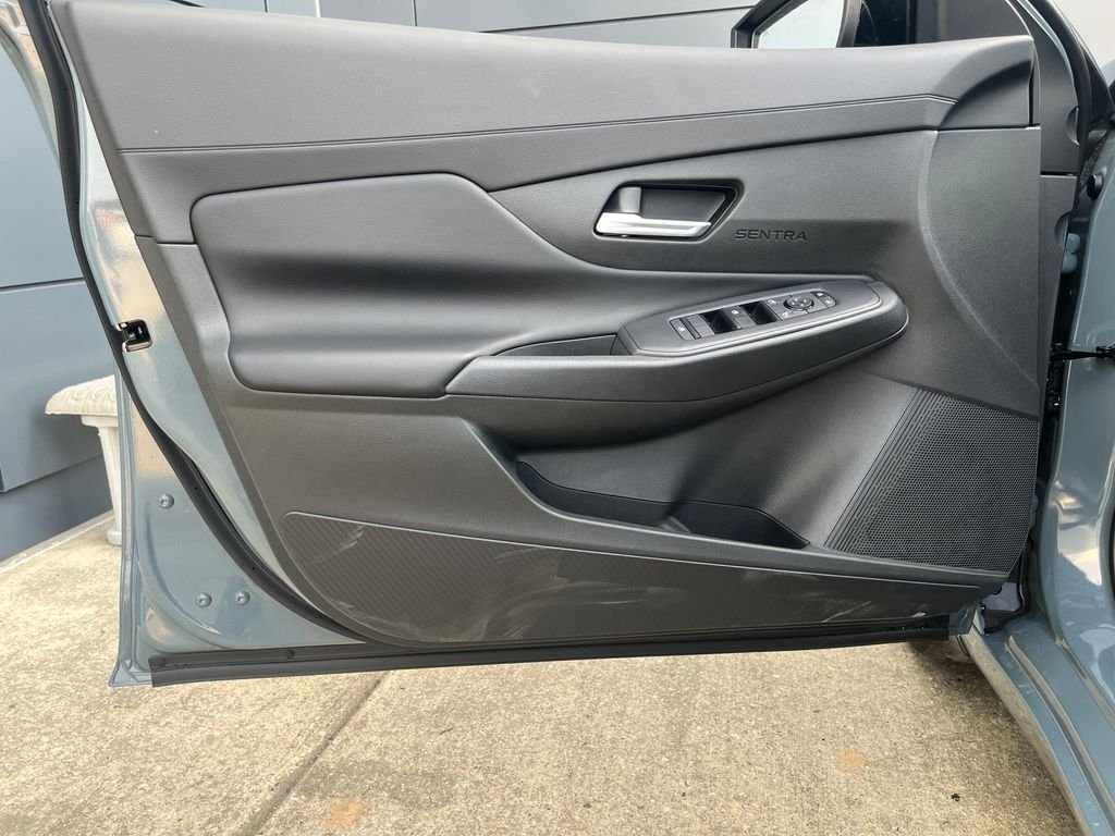 New 2026 Atlantic Gray Metallic Nissan SV image 11