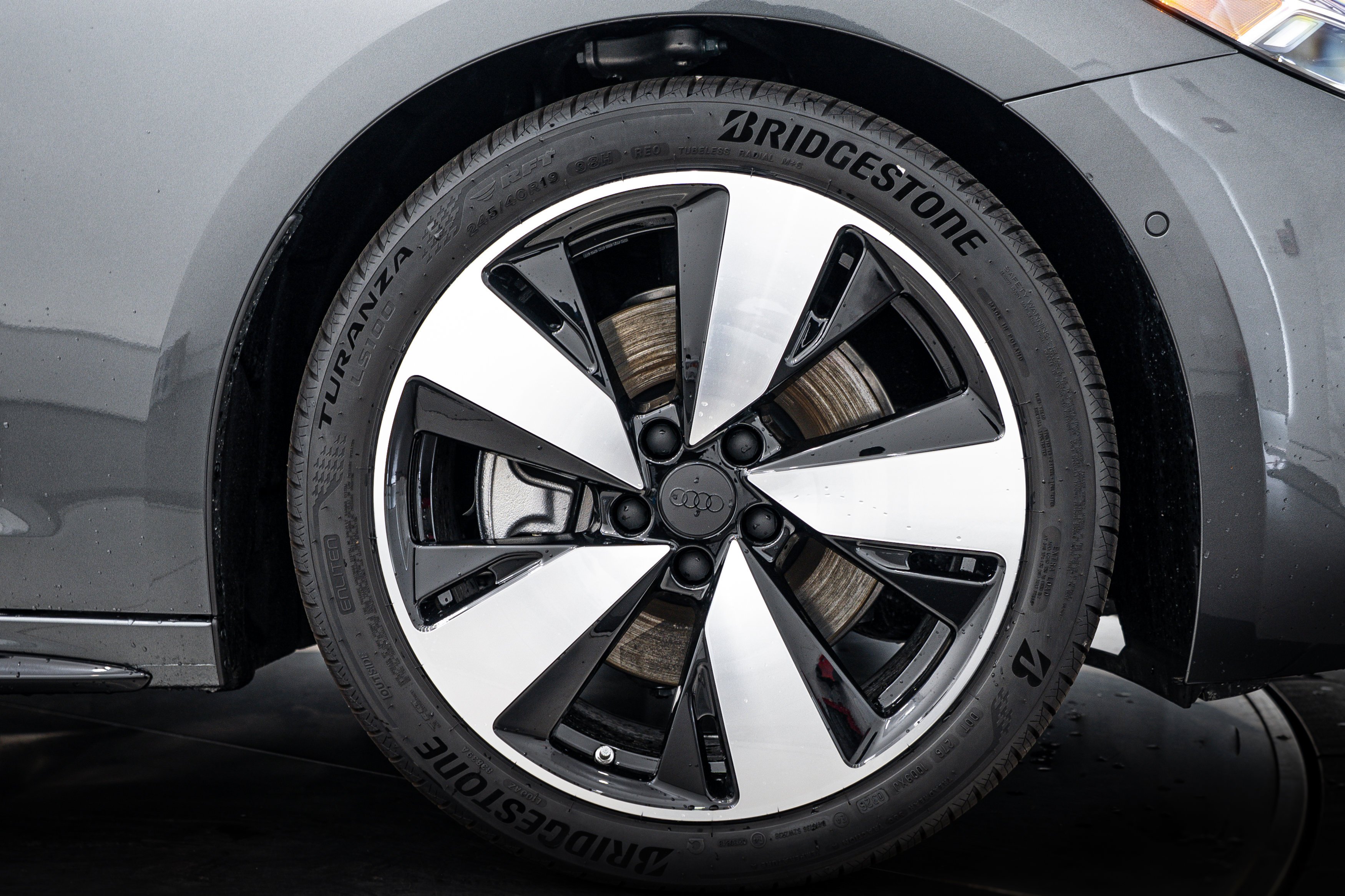 New 2026 Daytona Gray Audi Premium Plus image 21