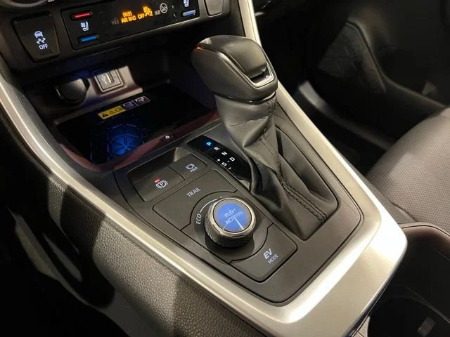 Certified Used 2024 Red Toyota Limited image 18