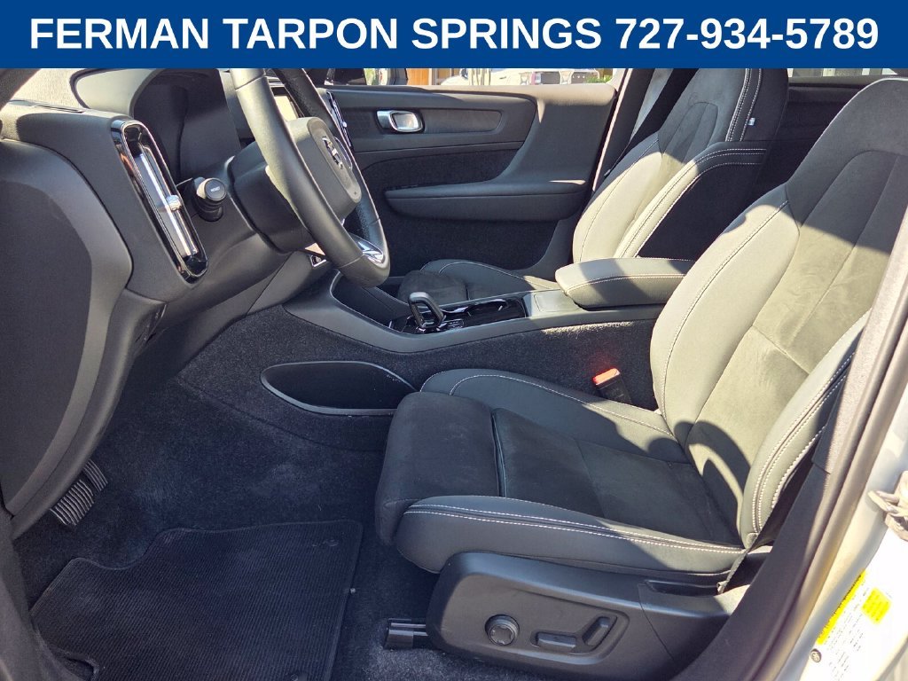 Certified Used 2023 Crystal White Volvo Plus image 12