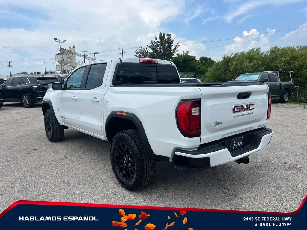 New 2026 Summit White GMC Elevation image 7