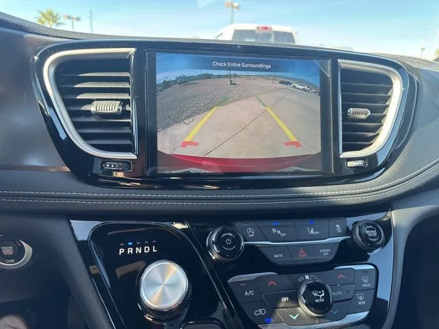 2026 Chrysler Pacifica Select - Photo 24