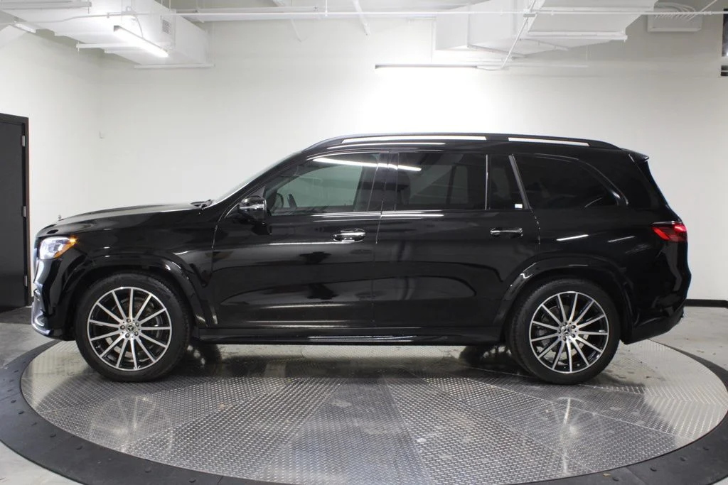 Used 2025 Black Mercedes-Benz GLS 450 image 2