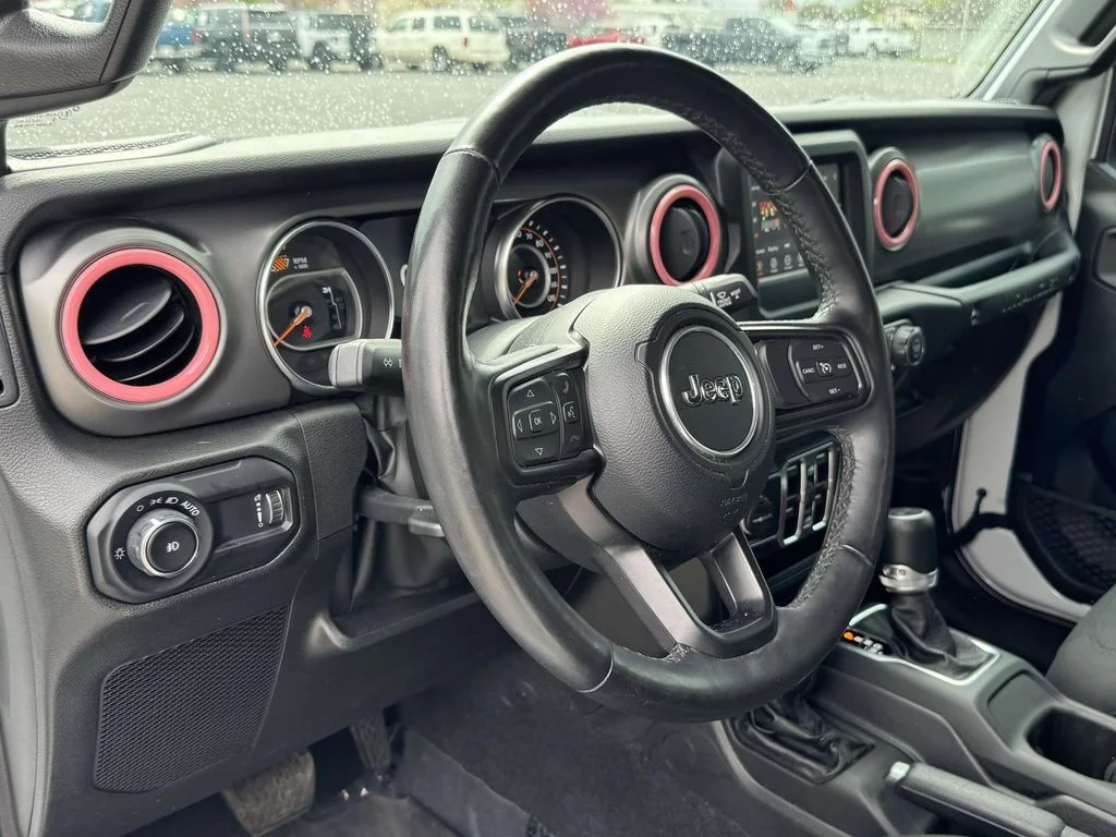 Used 2023 White Jeep Sport S image 2