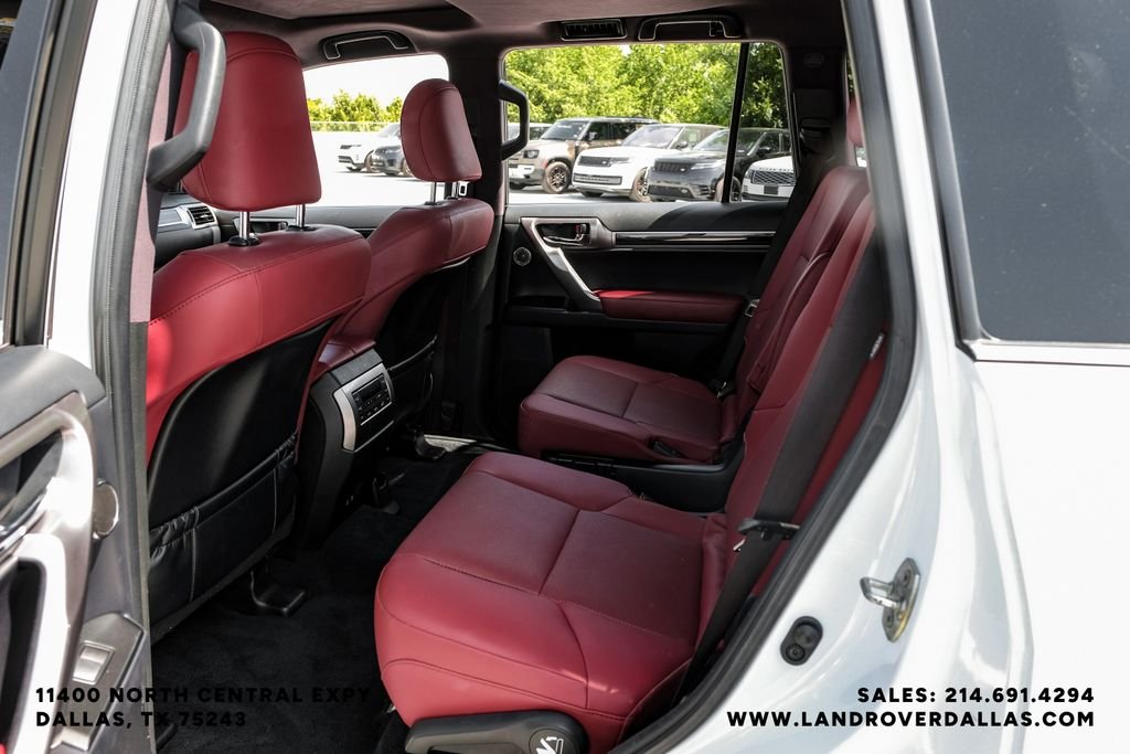 Used 2023 White Pearl Lexus 460 image 33