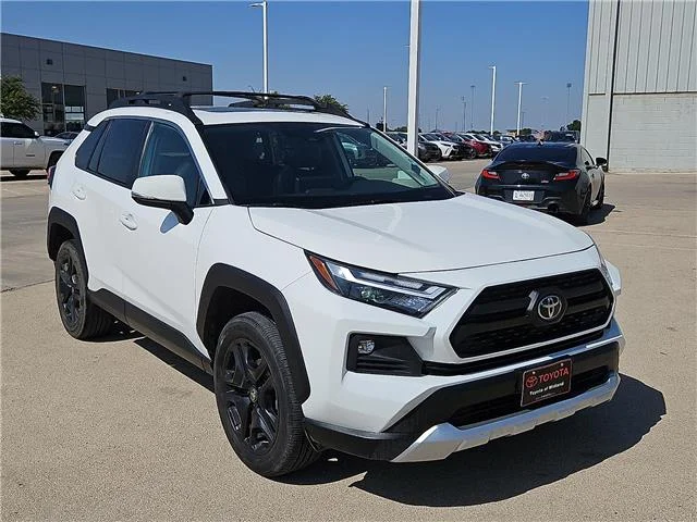 Used 2024 ICE-CAP Toyota Adventure All-Wheel Drive image 6