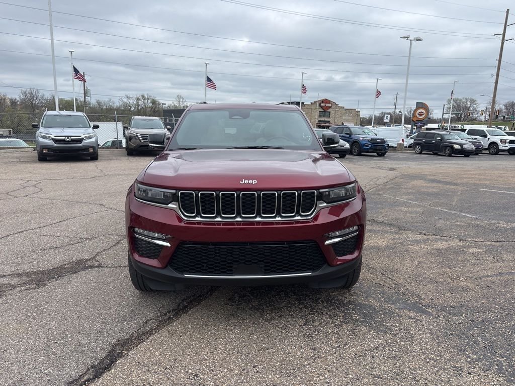 Used 2024 Jeep Grand Cherokee Limited with VIN 1C4RJHBG0RC159576 for sale in Kansas City