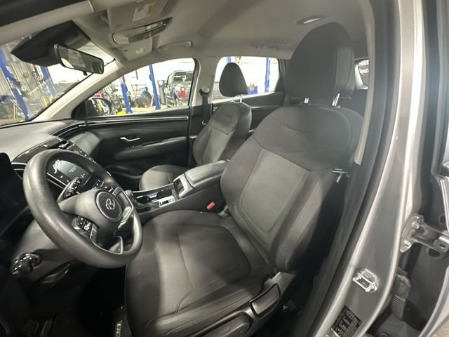 Used 2024 Silver Hyundai SE image 17