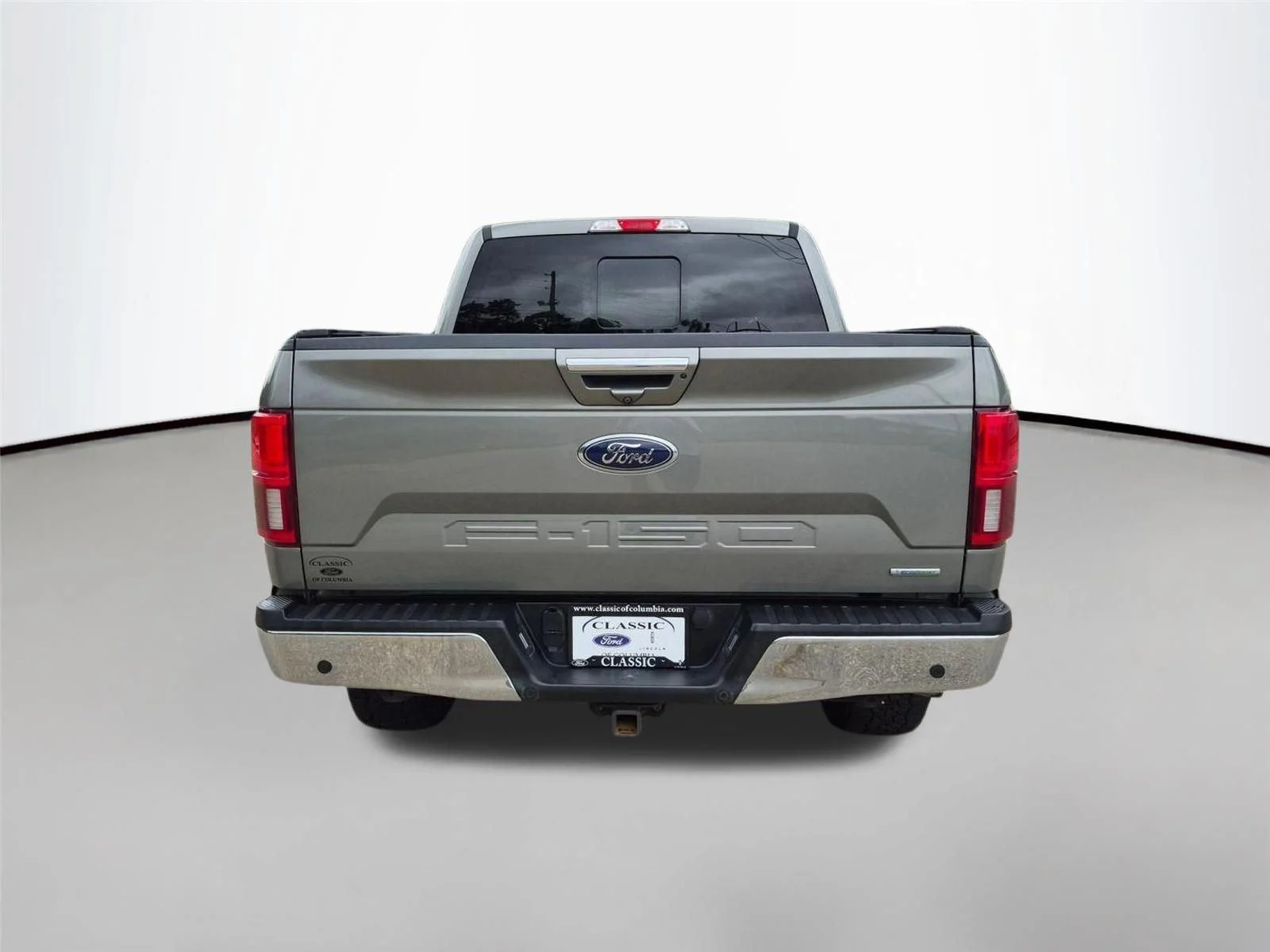 Used 2019 Ingot Silver Metallic Ford LARIAT image 6