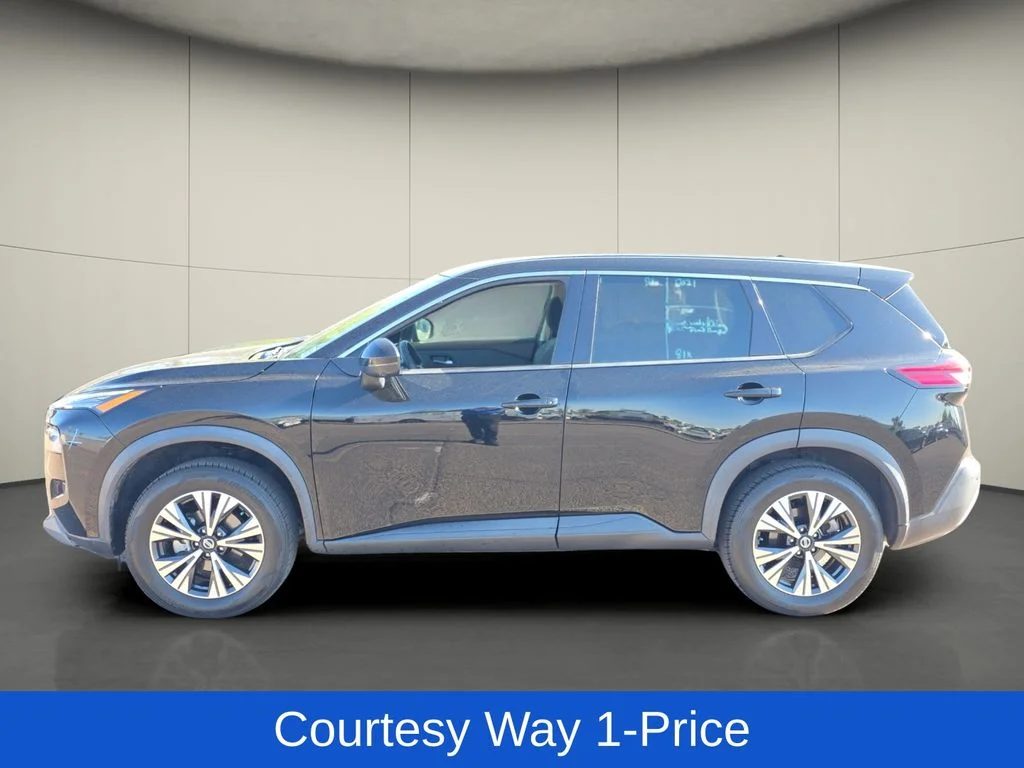 Used 2021 Black Nissan SV image 5