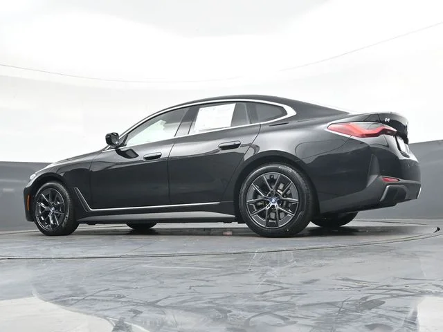 Used 2023 Black BMW eDrive35 image 38