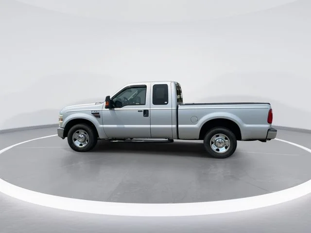 Used 2008 Silver Ford XLT image 4