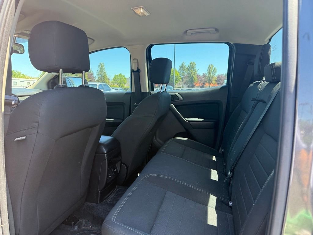 Used 2019 Magnetic Metallic Ford XL image 17