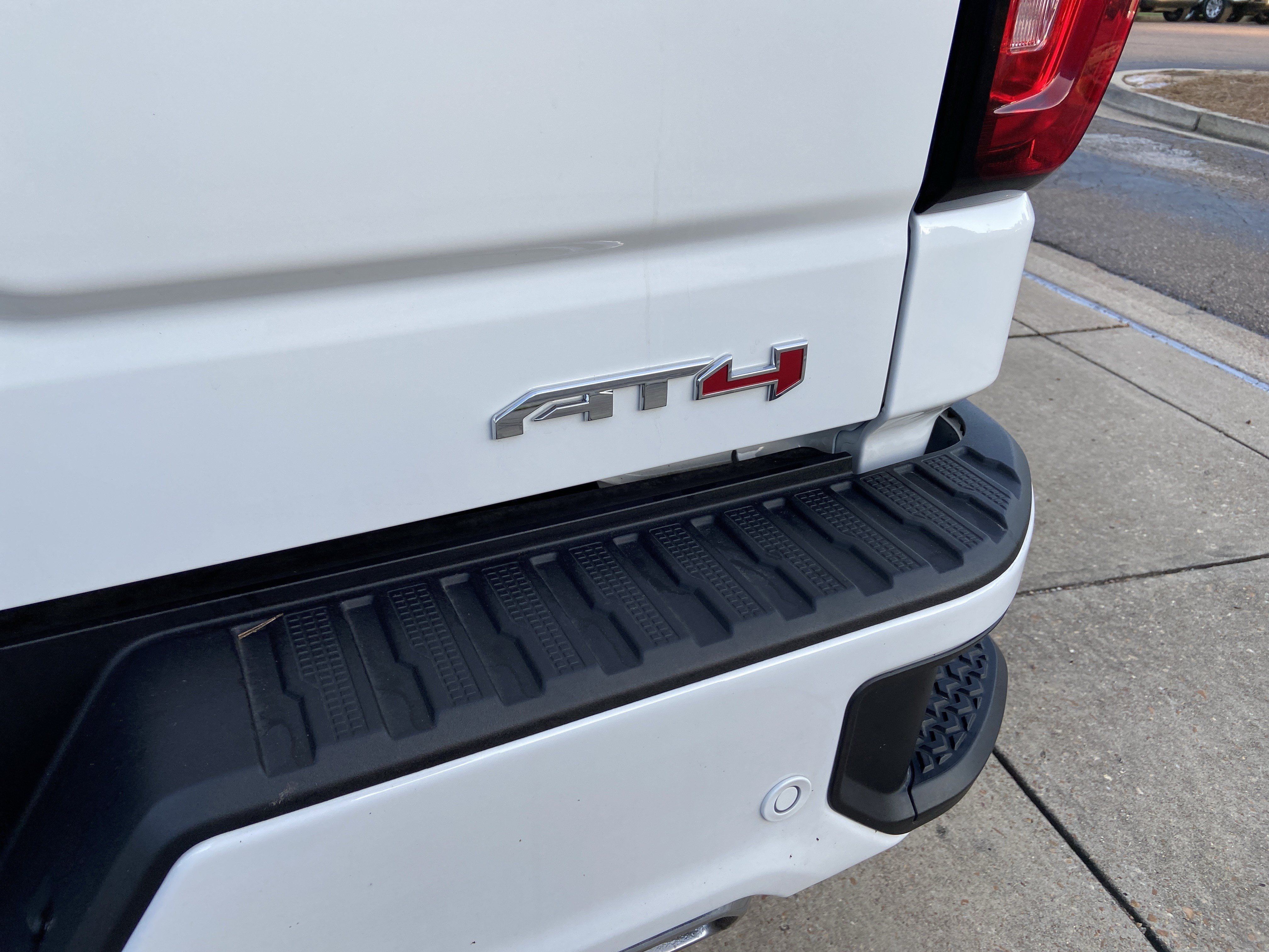 Used 2025 Summit White GMC AT4 image 54