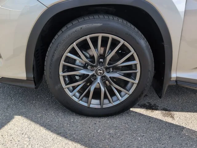 Used 2021 Silver Lexus 350 F Sport Handling image 32