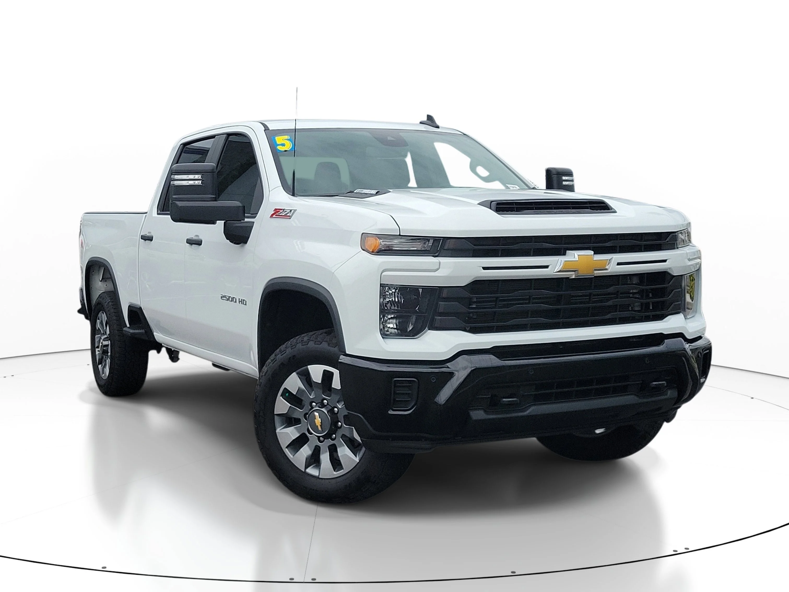 Used 2025 Summit White Chevrolet Custom image 1