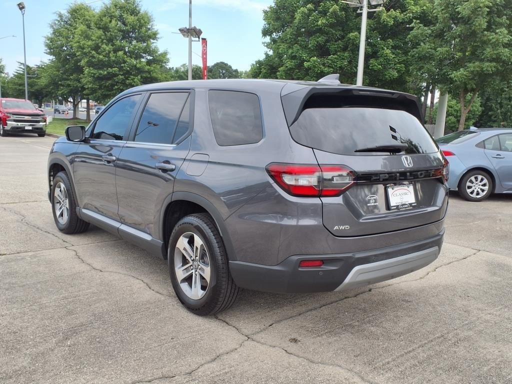 Used 2025 Modern Steel Metallic Honda EX-L image 6