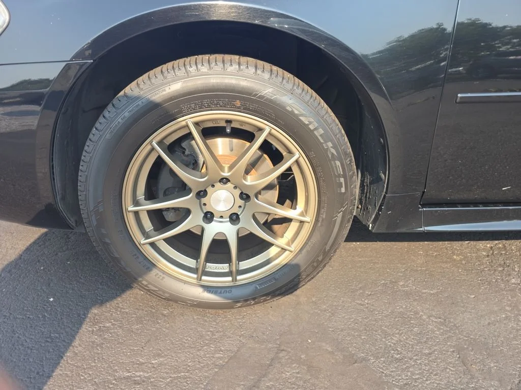 Used 2012 Black Chevrolet LS image 28