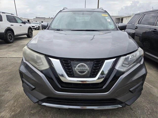 Used 2017 GRAY NISSAN  image 2