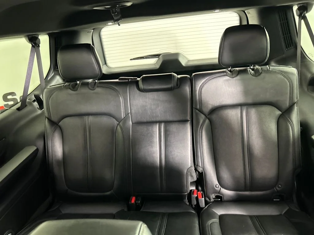 Used 2024 White Jeep Series II image 20