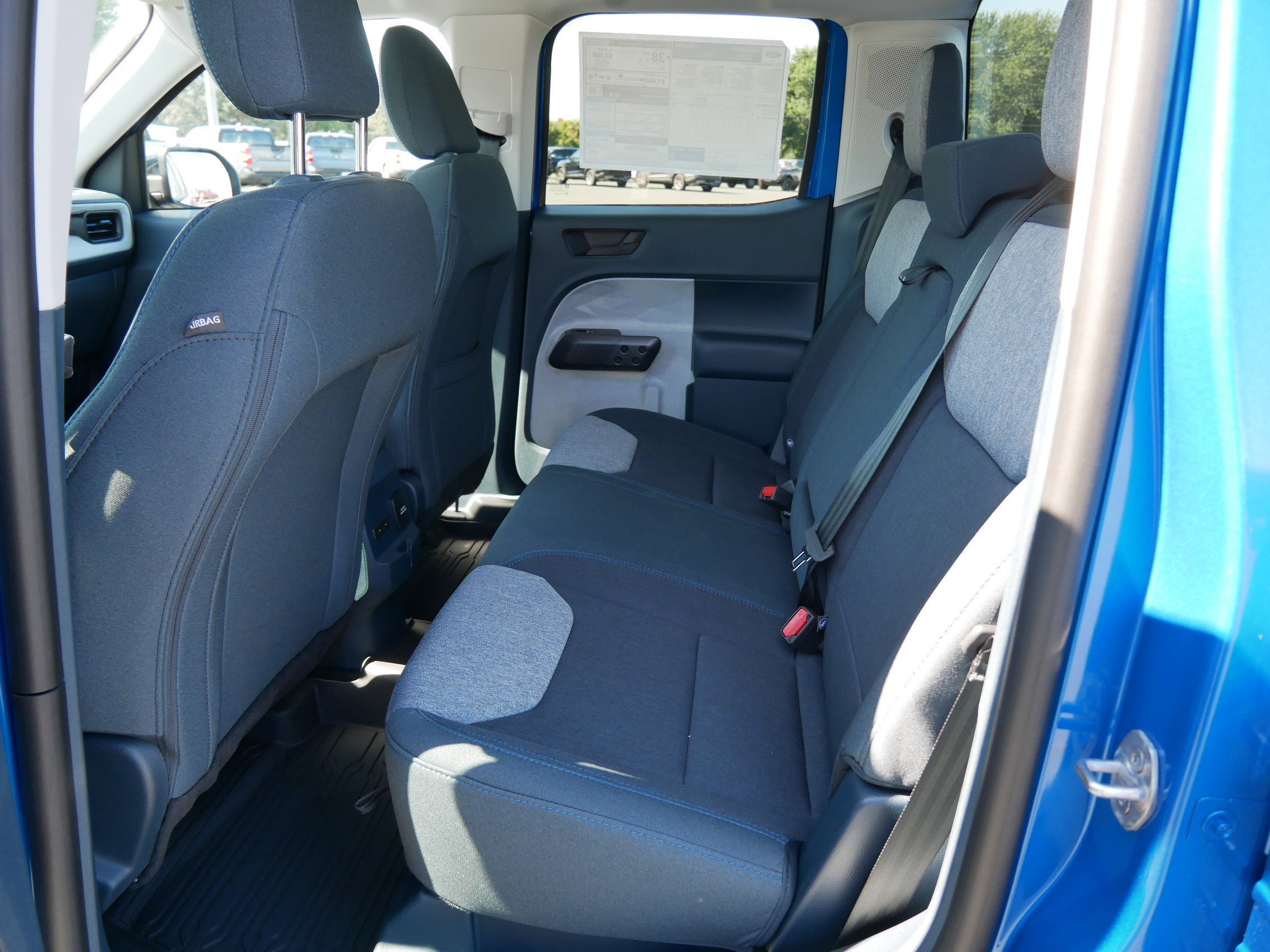 2025 Ford Maverick XLT - Photo 9