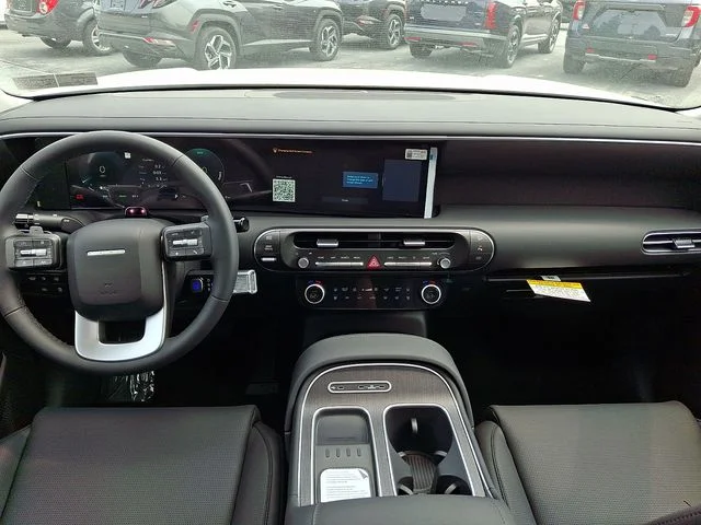 New 2026 White Hyundai SEL Premium image 10