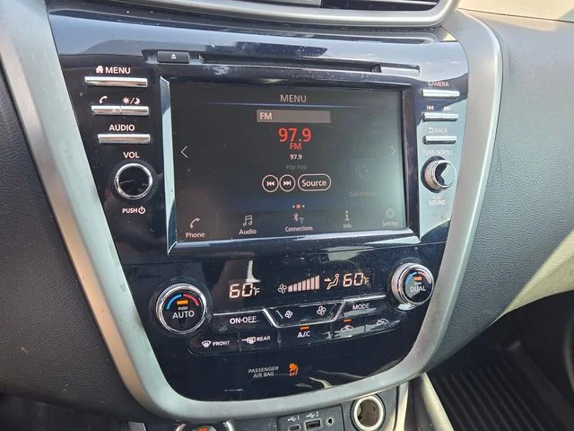 Used 2020 Black Nissan S image 17