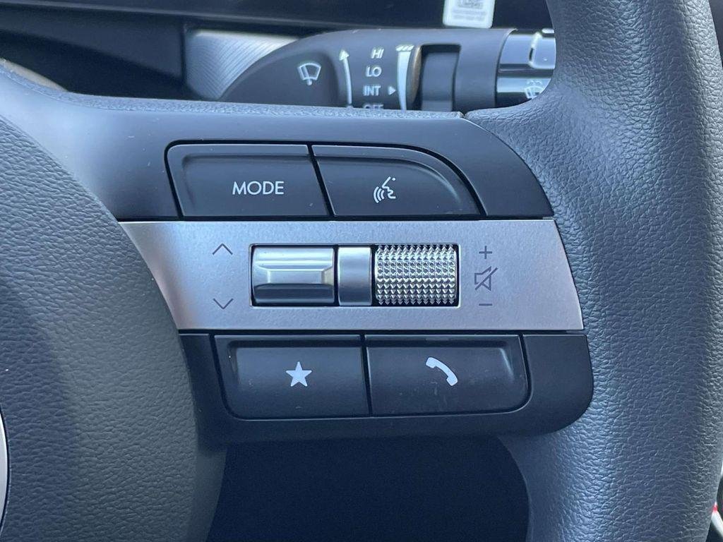 New 2026 White Hyundai SE image 20