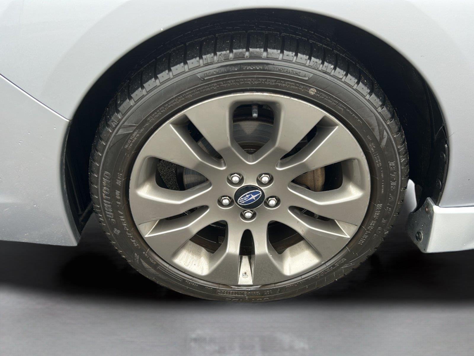 Used 2015 Ice Silver Metallic Subaru 2.0i Sport Limited image 12