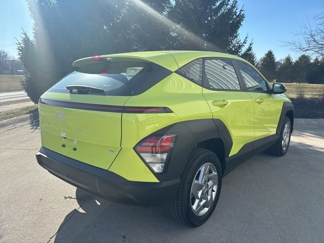 New 2026 Neoteric Yellow Hyundai SE image 6
